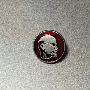 Soviet era enameled Lenin pin from the USSR NEW
